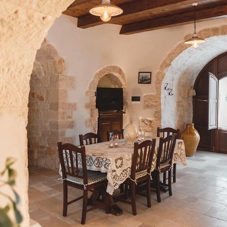 Masseria Montanaro Cisternino Exterior foto