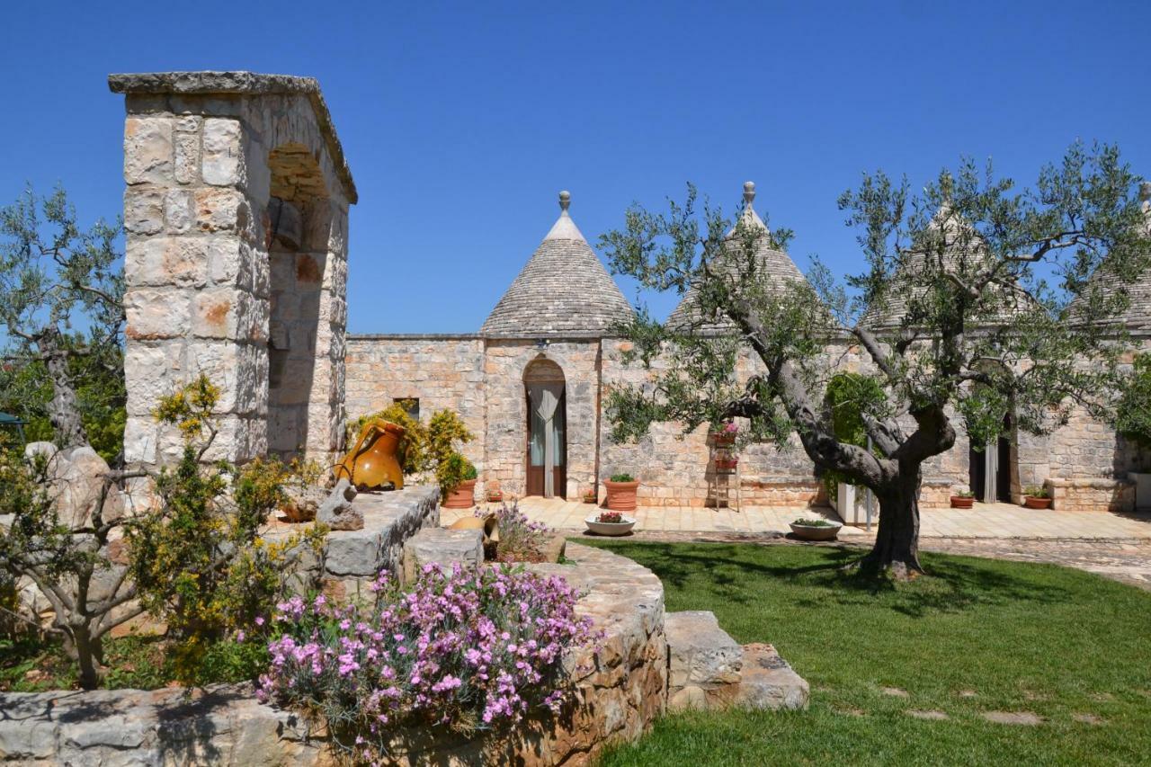 Masseria Montanaro Cisternino Exterior foto