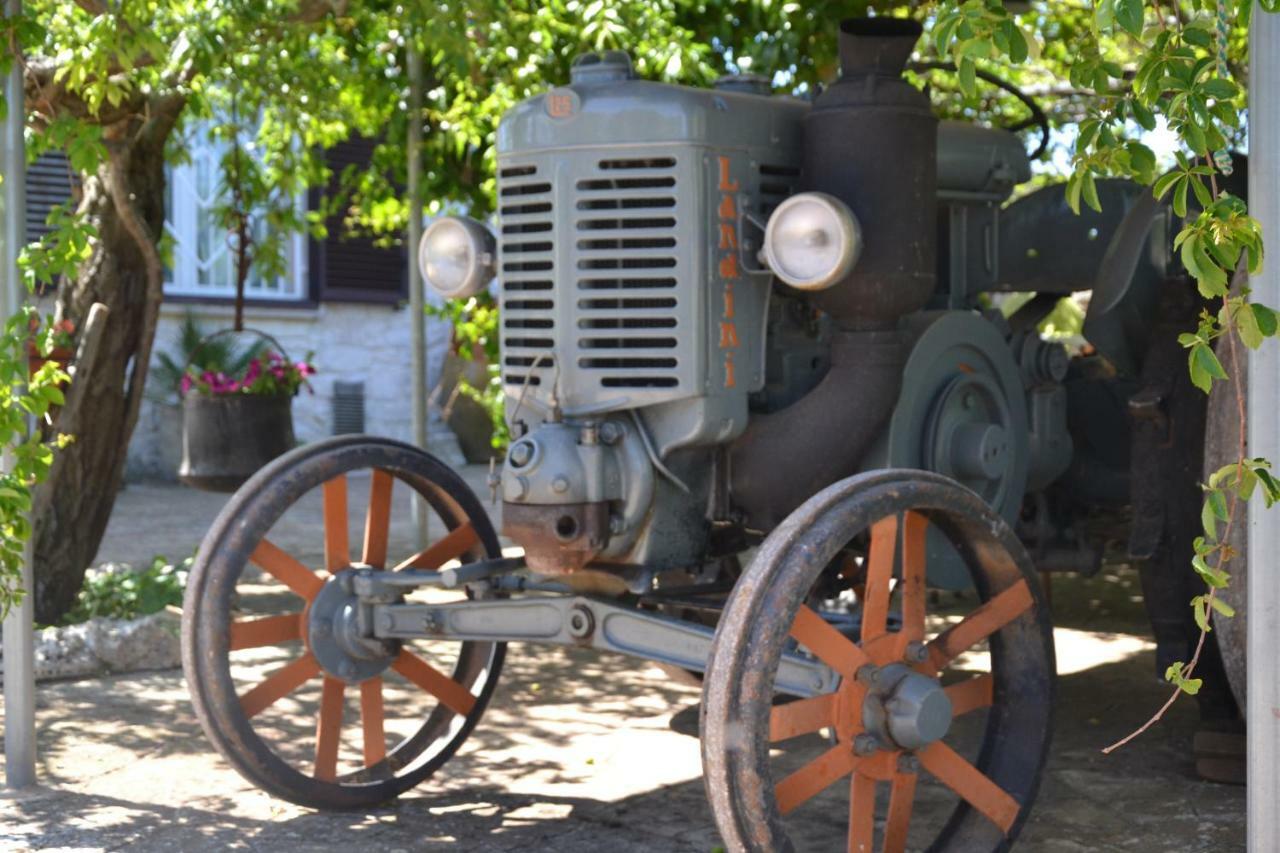 Masseria Montanaro Cisternino Exterior foto